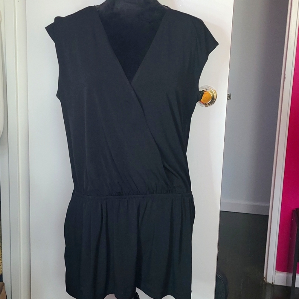BCBG Black Shorts Rumper